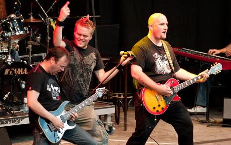 Aextra live am Thunfest