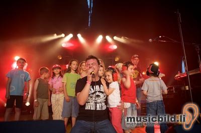 Bernhard live
