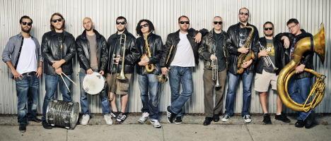 Bligg und die Youngblood Brass Band