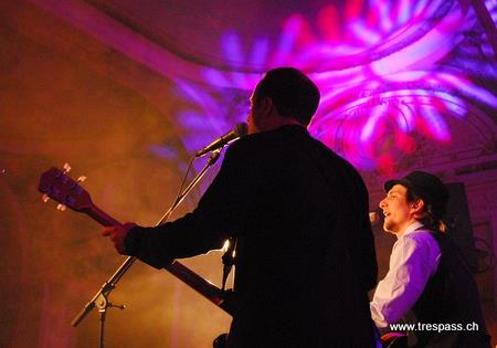 Dario & Spinfire im Kronenhof - ein Feuerwerk in Ton und Bild