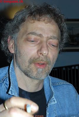 Gianni siniert über Hair