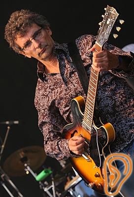 Heinrich Müller und Band am Thunfest 2007