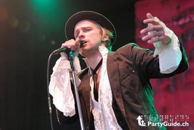 Kummerbuben live