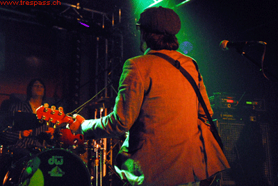 Drehen der Gegenwart musikalisch den Rücken zu - Melonmoon