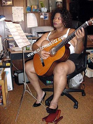 Die Queen der fetten Titten: Norma Stitz!