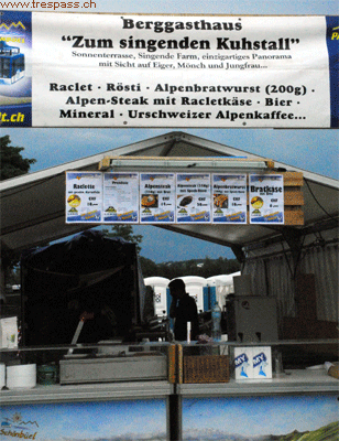 Das Berggasthaus zum singenden Kuhstall - 100 Meter vor der OBK-Bühne...