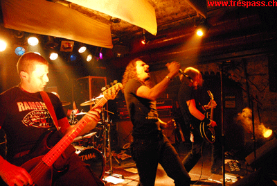 sorgten für einen lauten Abend im Dynamo - Pure Inc