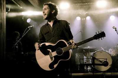 Reto Burrell live