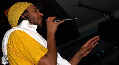 Shabani live im Mokka