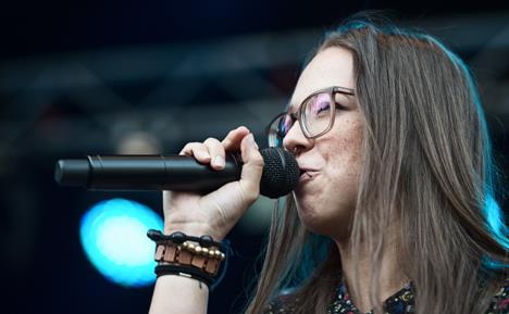 Live: Stefanie Heinzmann am OpenQuer Zell 2013