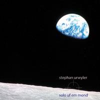 Blick vom Mond auf die Erde - Cover von Urwylers Solo auf dem Mond