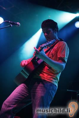 Strozzini live am Gurtenfestival