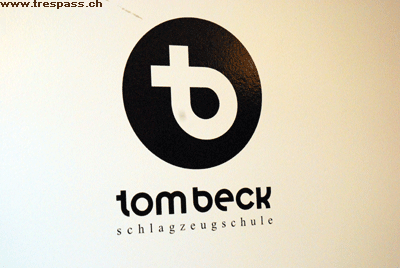Die Tür zu Tom Beck's Berner Schlagzeugstudio