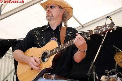 New Country Rain - Gitarrist, Sänger und Manager Bill