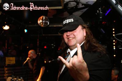 ...oder doch AC/DC?