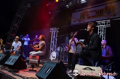 William White and the Emergency am Thunfest